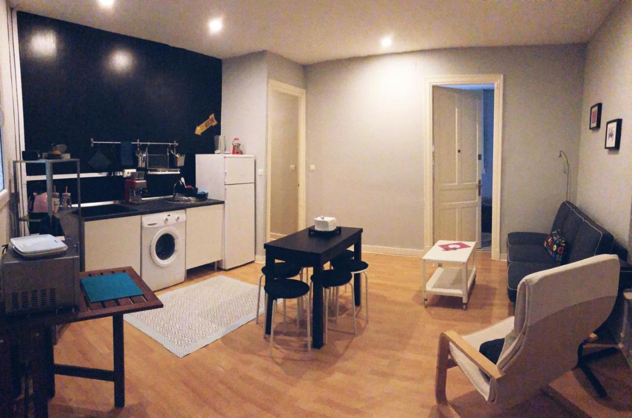 Vivienda Turistica Centrica Junto Al Museo Con Wifi Apartment Bilbao Ngoại thất bức ảnh